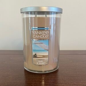 Yankee Candle Sun & Sand with Metallic Lid